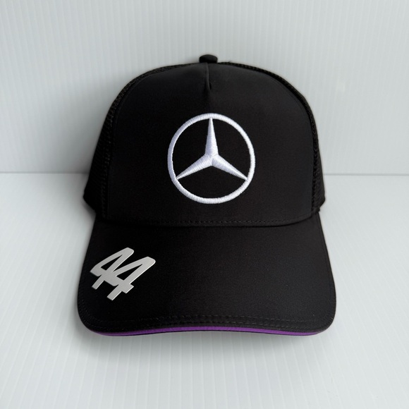 New Lewis Hamilton 2024 Black Mercedes AMG Petronas F1 Racing Formula 1 Hat Cap - Picture 1 of 7